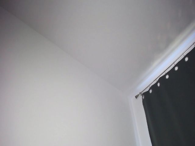 Live sex webcam photo for Clara4Love #253783482