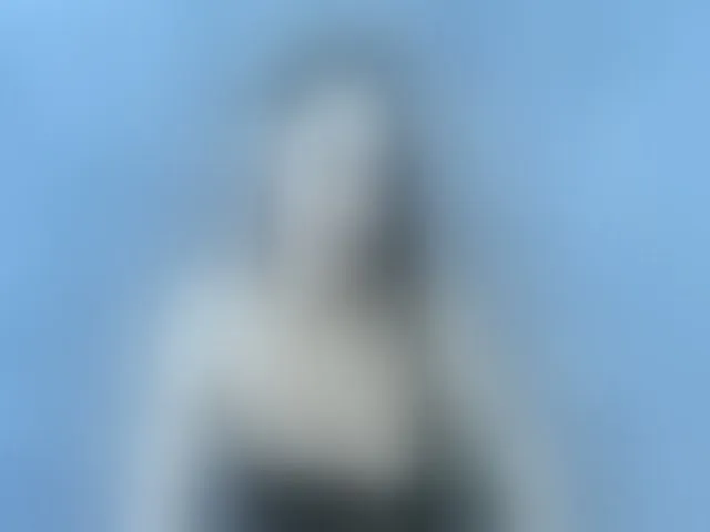 Live sex webcam photo for RubyFlame3 #257801844