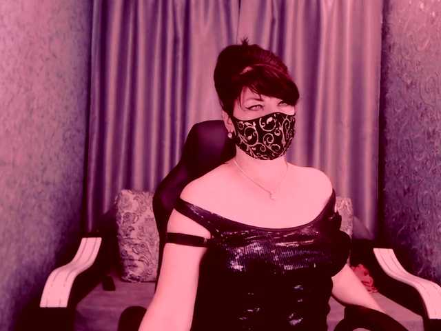 Live sex webcam photo for Infinitely2 #261723961