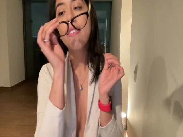 Live sex webcam photo for LovelyEvaa #252708718