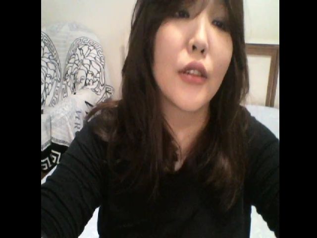 Live sex webcam photo for MissMaIChan #255426746