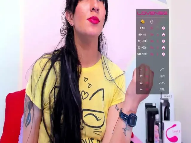 Live sex webcam photo for Violetatoo #255238055