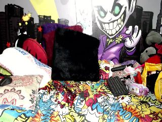 Live sex webcam photo for NahomyComics #252129663