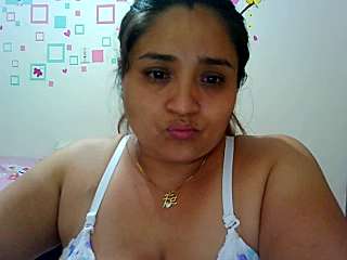 Live sex webcam photo for yatzirigomes #244849178