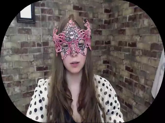 Live sex webcam photo for MollyMey #263895627