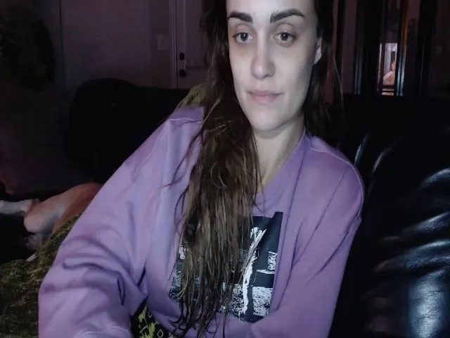 Live sex webcam photo for AudryLikes #259129409