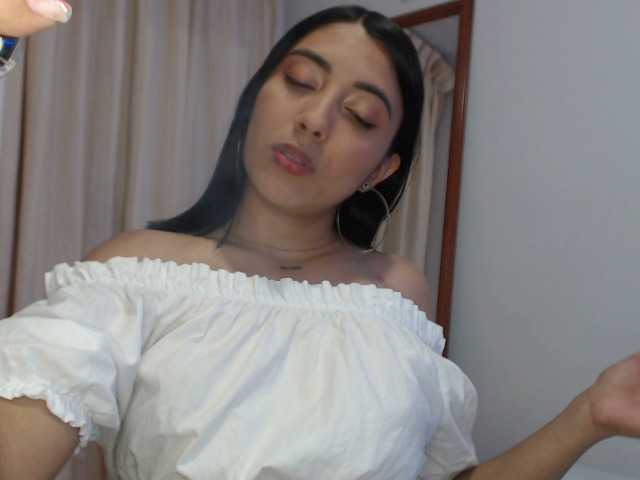Live sex webcam photo for ThamaraFranc #241356391