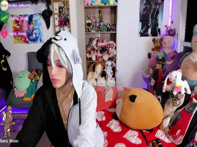 Live sex webcam photo for Sara_Skys #255871961