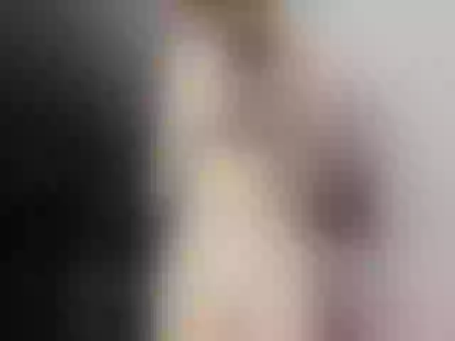Live sex webcam photo for Cherrycute666 #258995244