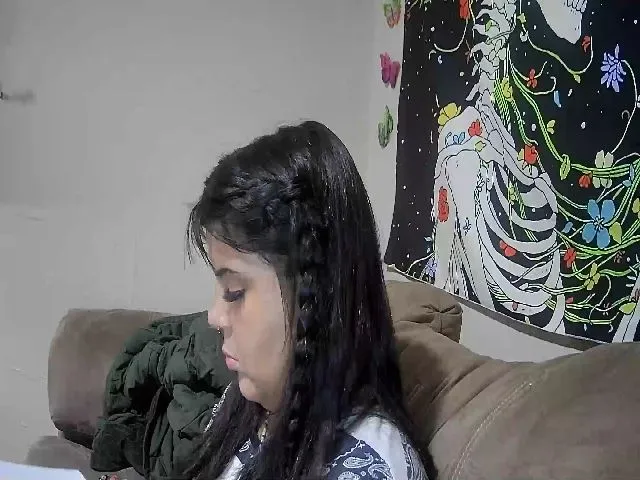 Live sex webcam photo for Lilmisspurp #256732191