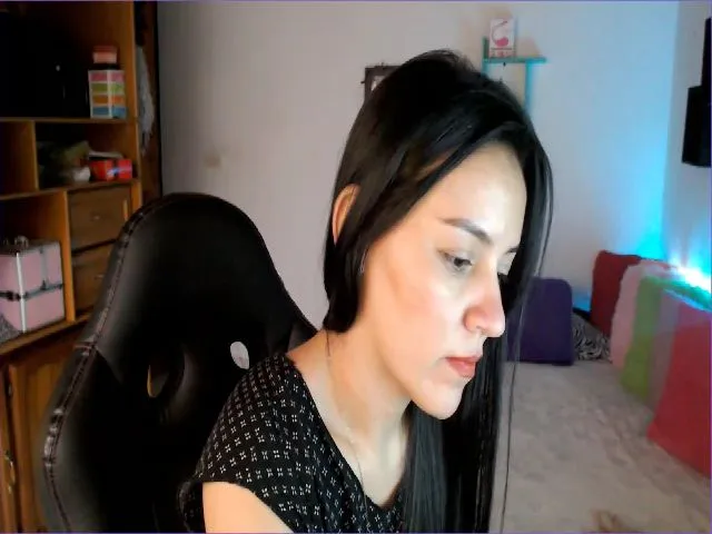 Live sex webcam photo for Lisa_Gerrard_ #255317503