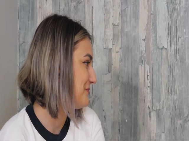 Live sex webcam photo for SecretAmber #253420560