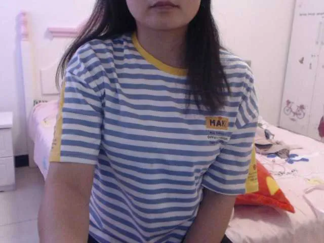 Live sex webcam photo for Kumamong #242700758