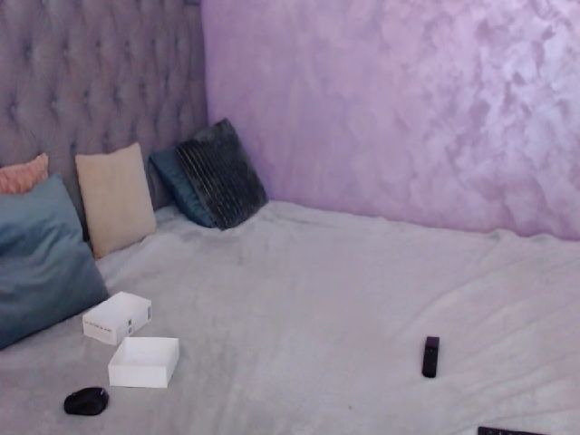 Live sex webcam photo for SandraRosex1 #263593455