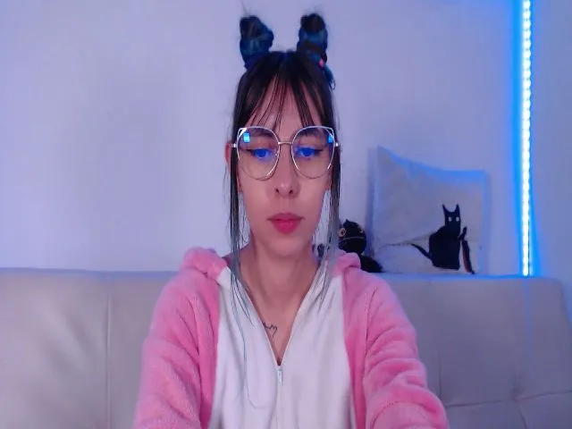 Live sex webcam photo for BlueCoraline #260056590
