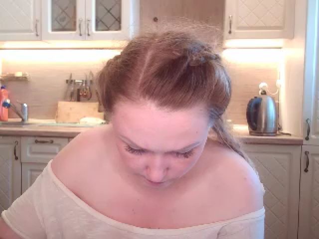 Live sex webcam photo for JaneGrey111 #252397119