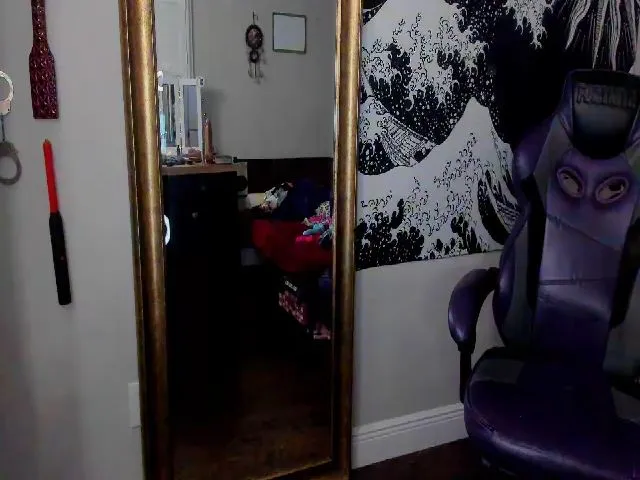 Live sex webcam photo for CharletteWebb #287850197