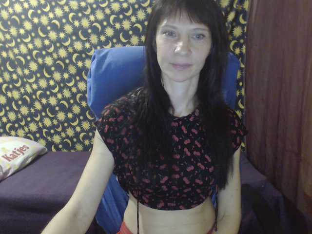 Live sex webcam photo for moon-energy #247035337