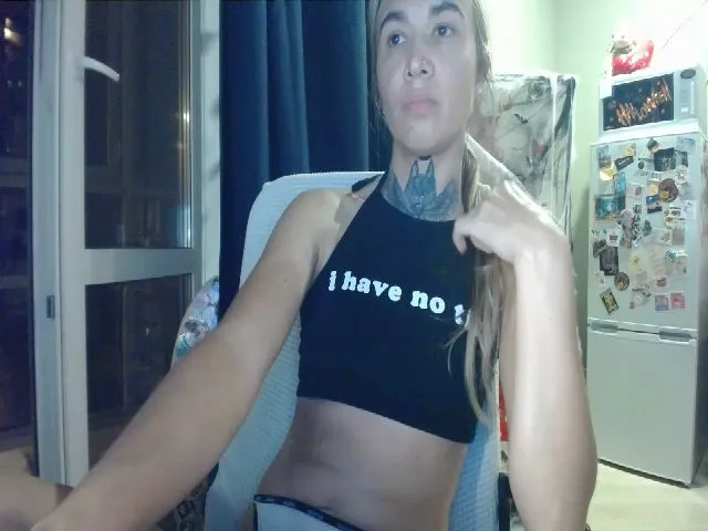 Live sex webcam photo for Angie_Wild #260901456