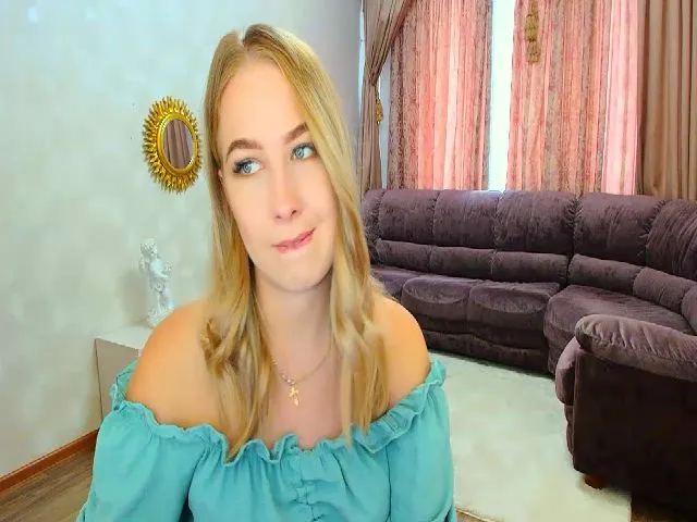 Live sex webcam photo for ElegantLook #252994320