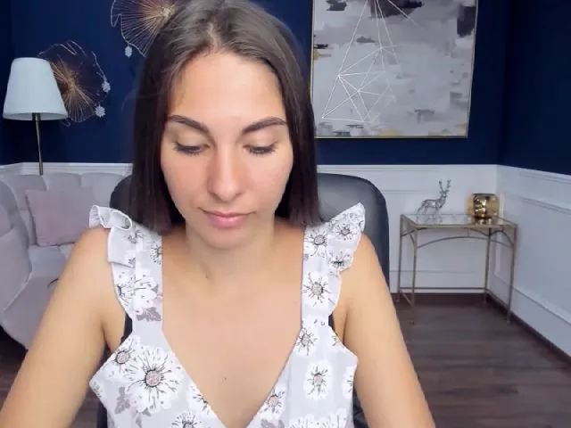 Live sex webcam photo for EmilyStarr #256187984