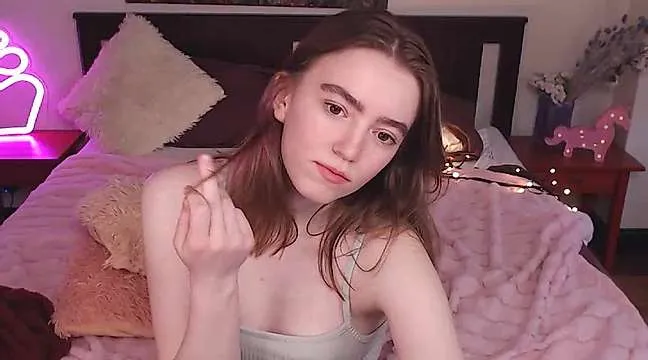 Live sex webcam photo for monica_wh1te #244968092