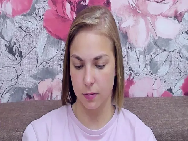 Live sex webcam photo for TataArdent #258411024