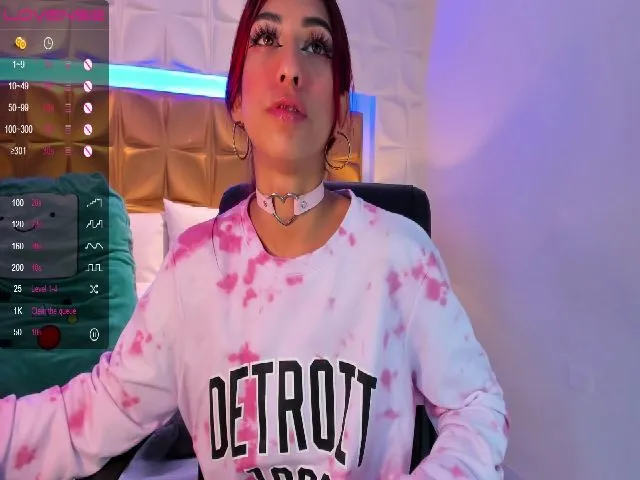 Live sex webcam photo for CandyLaw_ #265558510