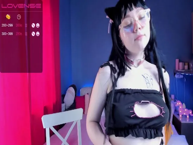 Live sex webcam photo for Milly_Saint #264183863