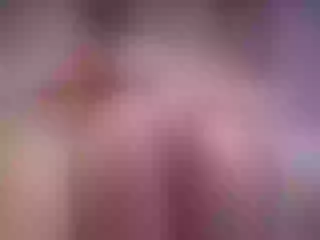 Live sex webcam photo for JuicyyAngel #241225836