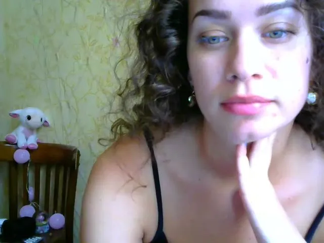 Live sex webcam photo for SofiAmeli #255927459