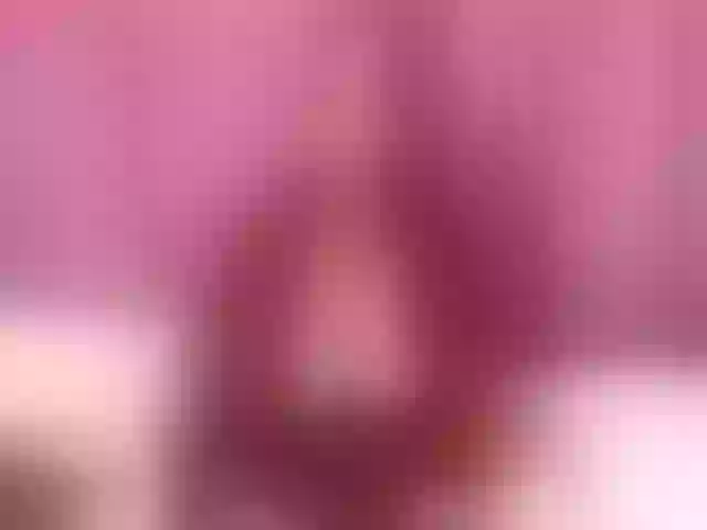 Live sex webcam photo for LustyDesirex #252640440