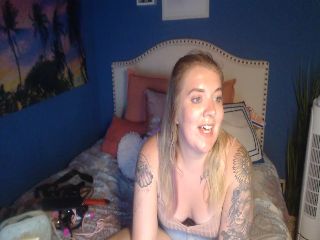 Live sex webcam photo for SnowWhiteXxxx #252109851