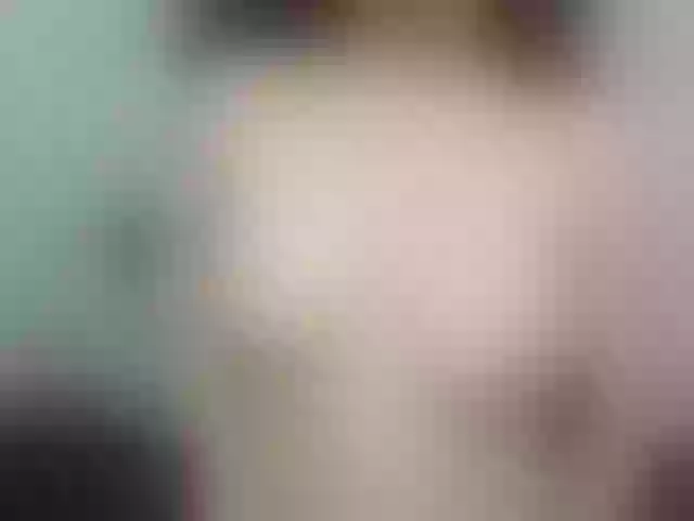 Live sex webcam photo for LitTle_DeVI #260078342