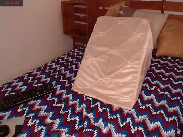 Live sex webcam photo for Katsumi_zenn #253685619