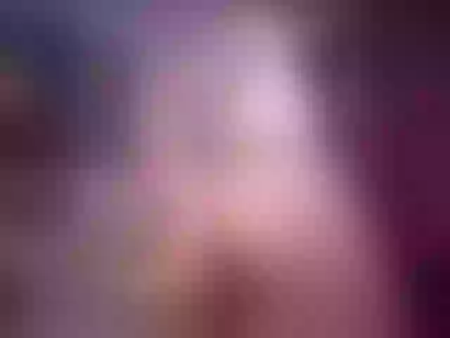Live sex webcam photo for JuicyyAngel #241436923