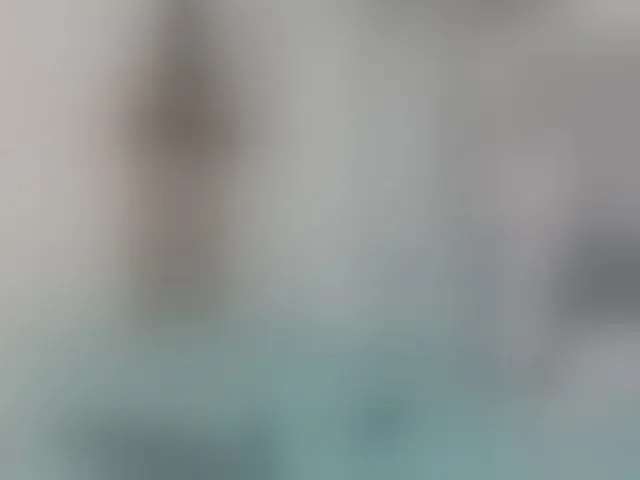 Live sex webcam photo for AliceFox0 #256308987
