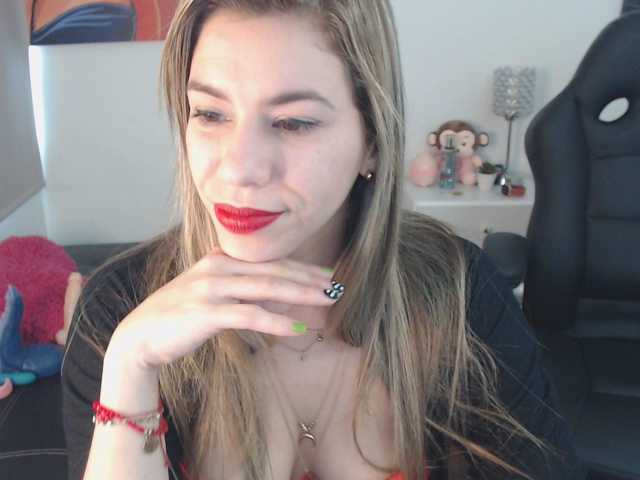 Live sex webcam photo for MsSofia #241467308