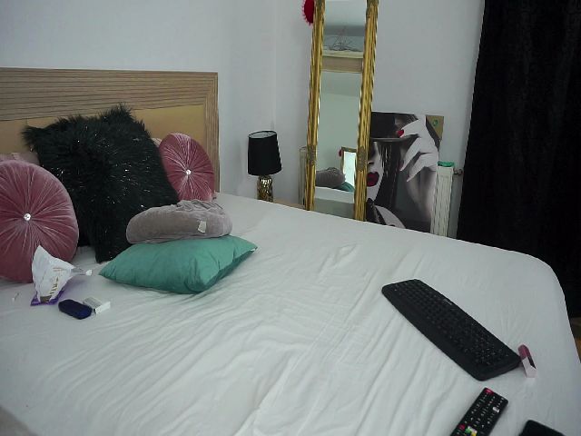 Live sex webcam photo for DdevlishAngel #261543991