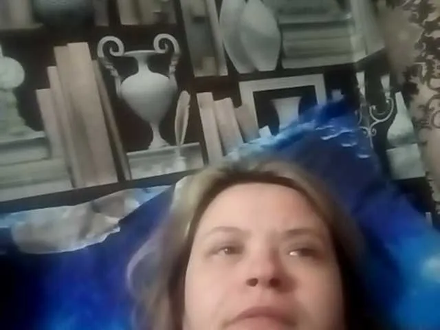 Live sex webcam photo for -Raven40- #241359266