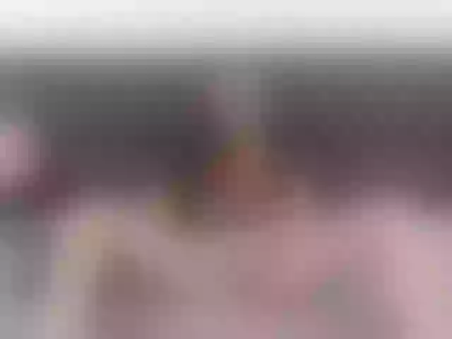 Live sex webcam photo for rubyhott69 #241267572