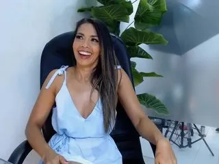 Live sex webcam photo for BriannaLorens #287970055