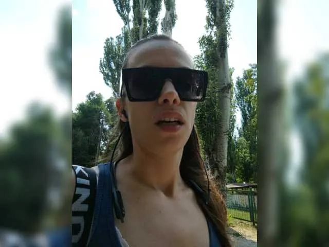 Live sex webcam photo for Mysstery #255066345