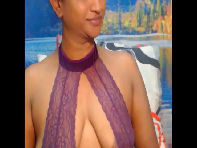 Live sex webcam photo for Indianspicey #256277755