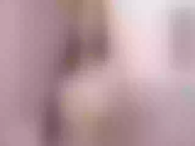 Live sex webcam photo for WhitneyR #263958792