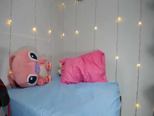 Live sex webcam photo for ETHANJARA #264517608
