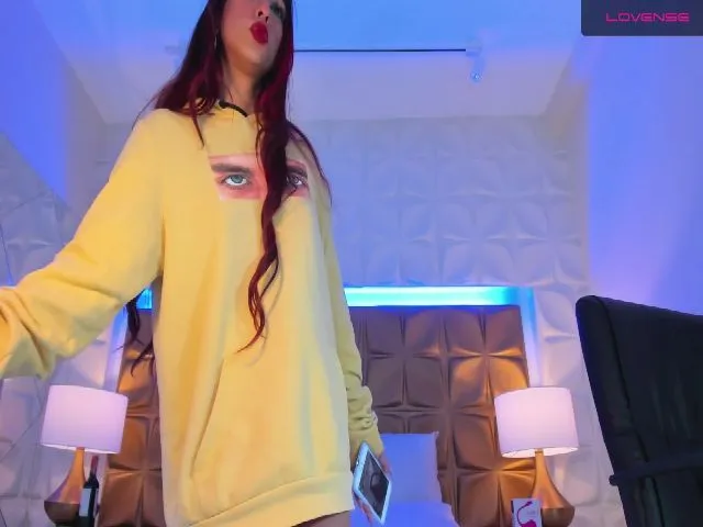 Live sex webcam photo for CandyLaw_ #262239245