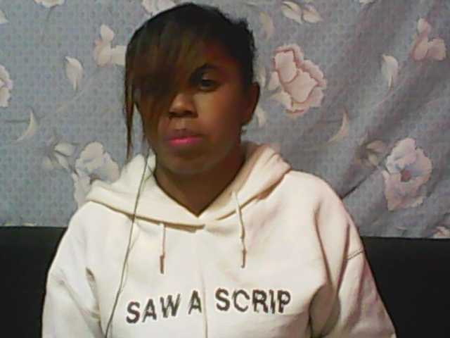 Live sex webcam photo for jojosquirt #253159561