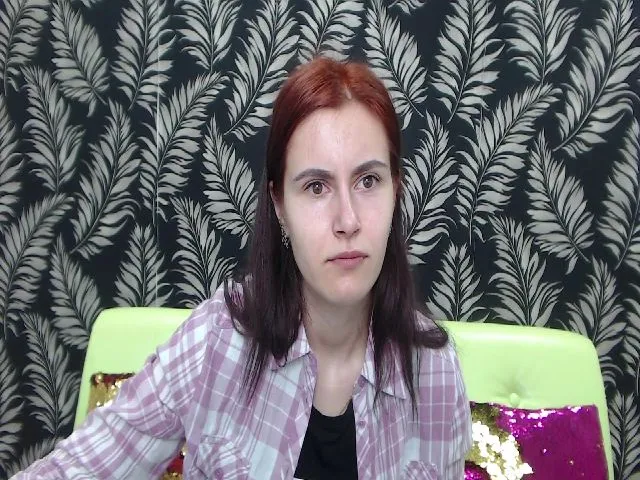 Live sex webcam photo for MollyTravis #255853002