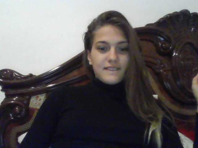 Live sex webcam photo for sweet23jane23 #242445663